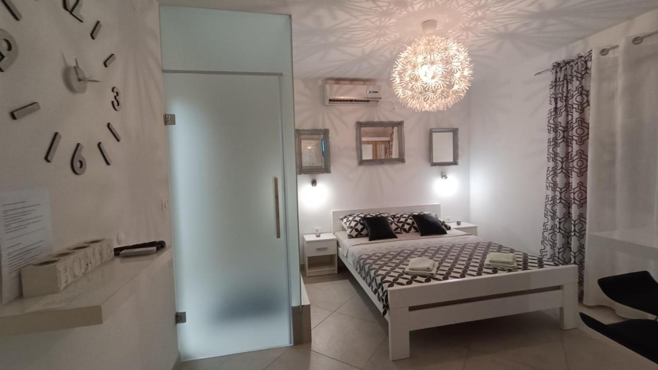 Villa Infinity Pinezići المظهر الخارجي الصورة